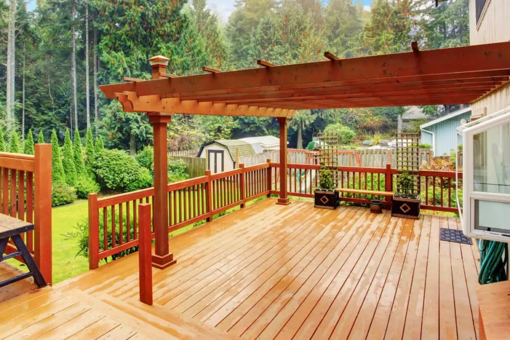 We Love Building Decks – Learn About Decks for Life